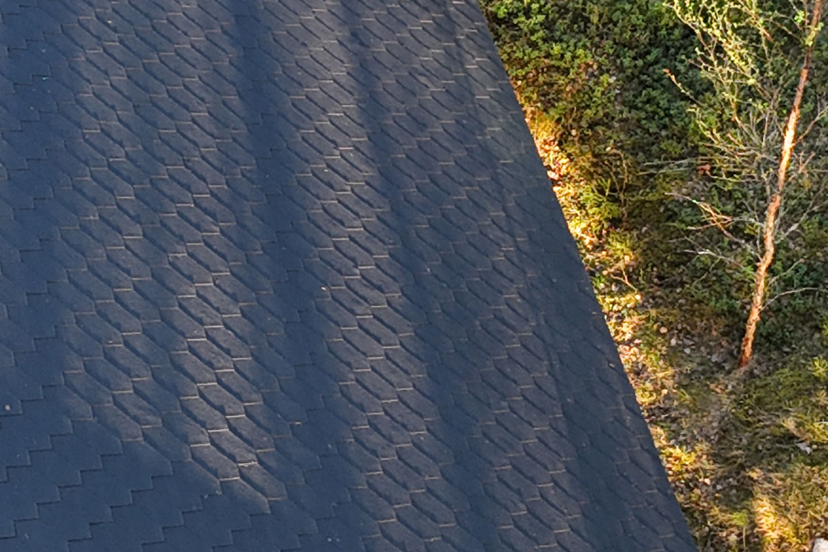 Omakotitalon tai kesämökin bitumikattoremontti Parainen