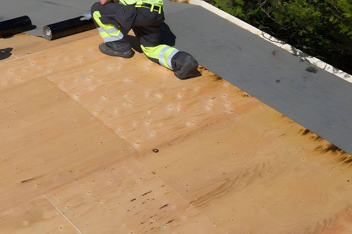 Bitumikattoremontti saaressa Jurva 