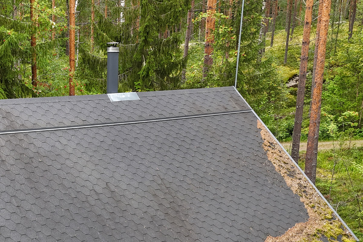 Omakotitalon, kesämökin huopakaton korjaus Maksamaa 