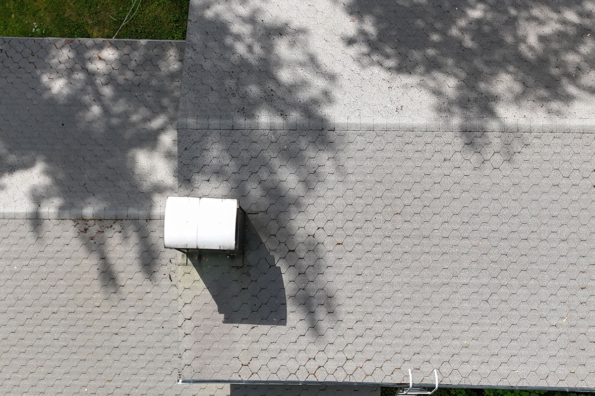 Omakotitalon, kesämökin huopakaton korjaus Keikyä 