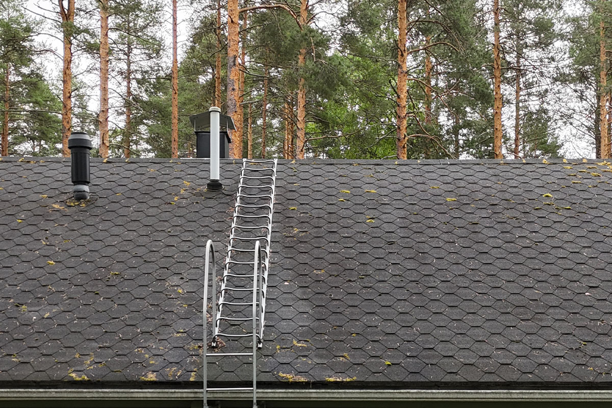 Omakotitalon, kesämökin huopakaton korjaus Mikkeli