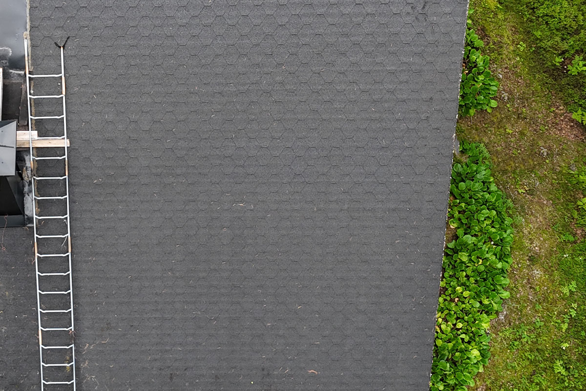 Omakotitalon, kesämökin huopakaton korjaus Vehmersalmi 