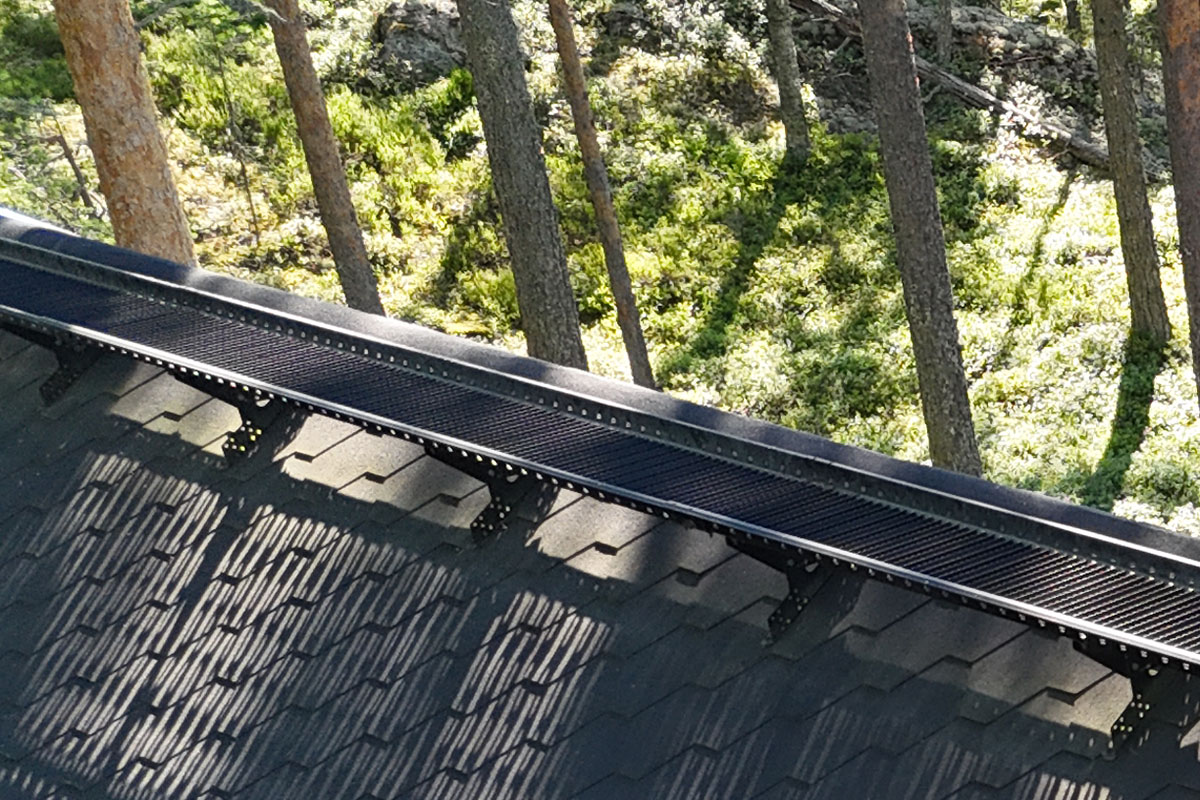 Omakotitalon, kesämökin huopakaton korjaus Juankoski 