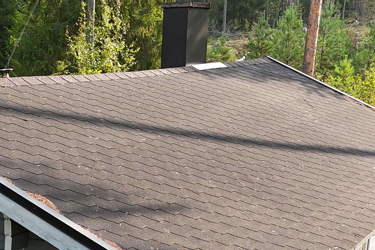 Omakotitalon, kesämökin huopakaton korjaus Ylihärmä 