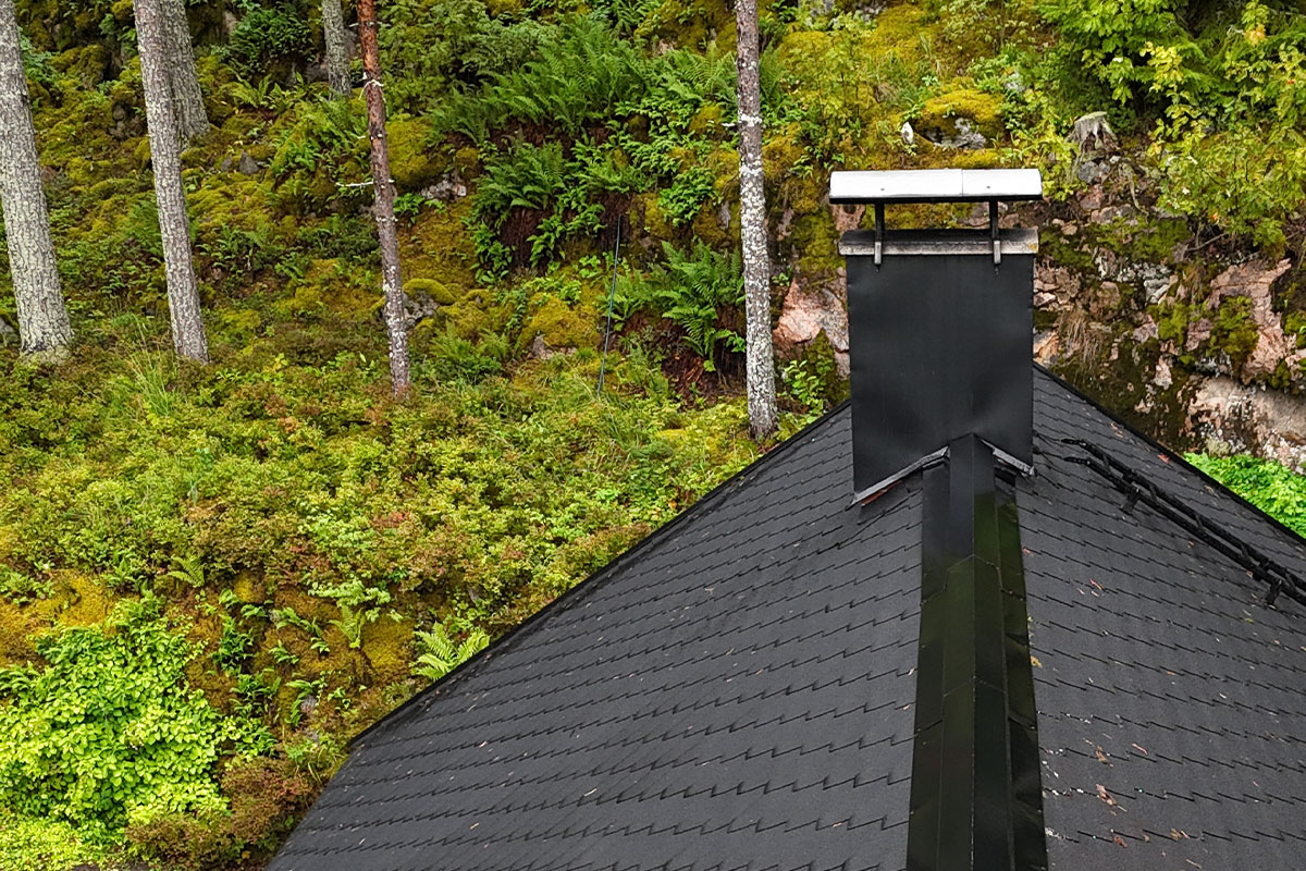 Omakotitalon, kesämökin huopakaton korjaus Saariselkä 