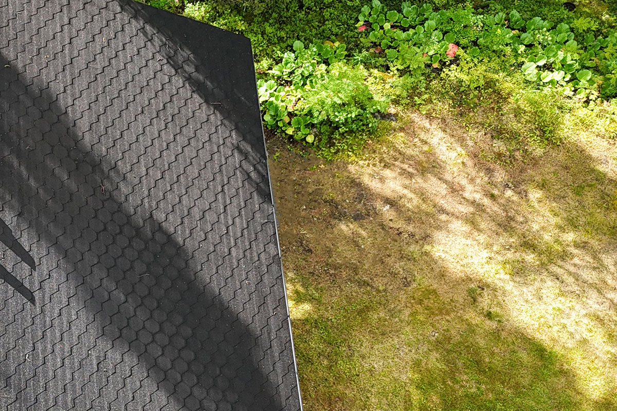 Omakotitalon, kesämökin huopakaton korjaus Kälviä 