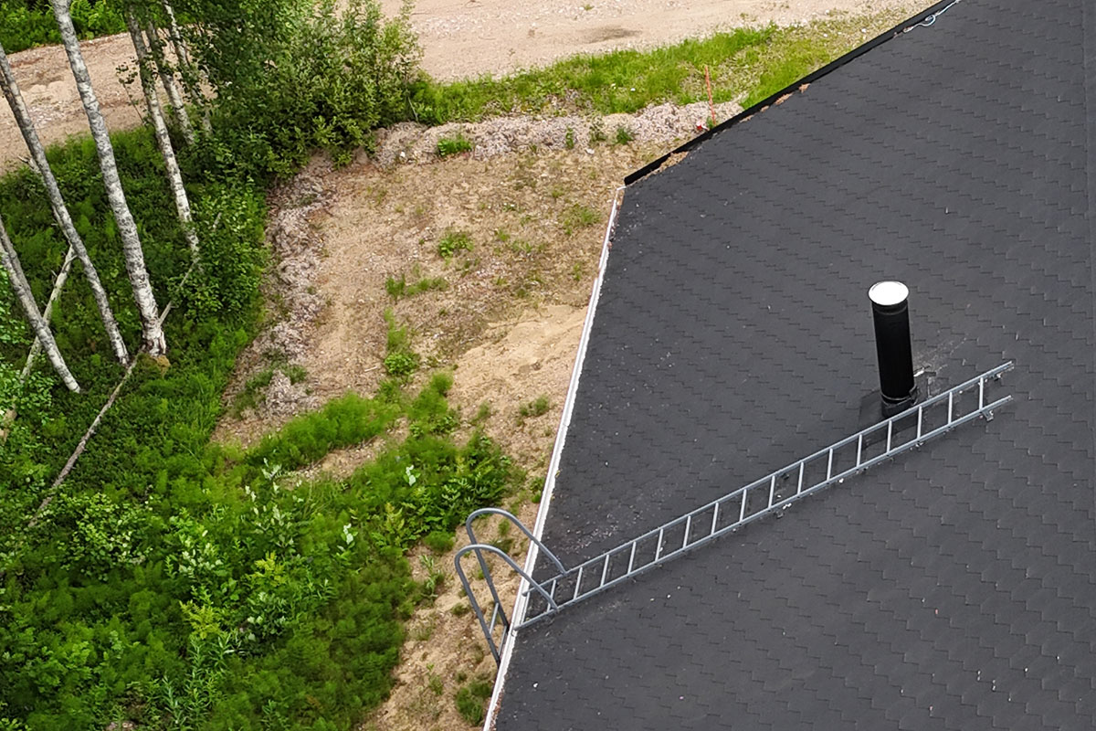 Huopakaton korjaus saaressa Kainuu 